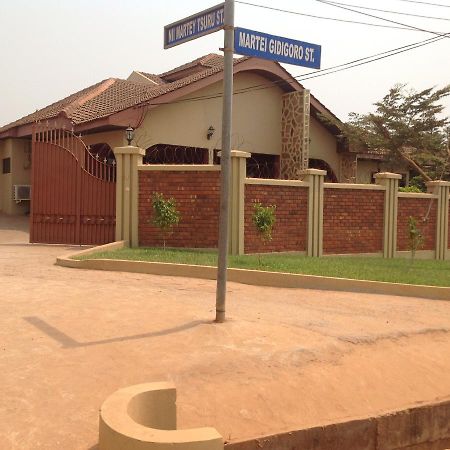 Benconi Lodge Accra Exterior photo